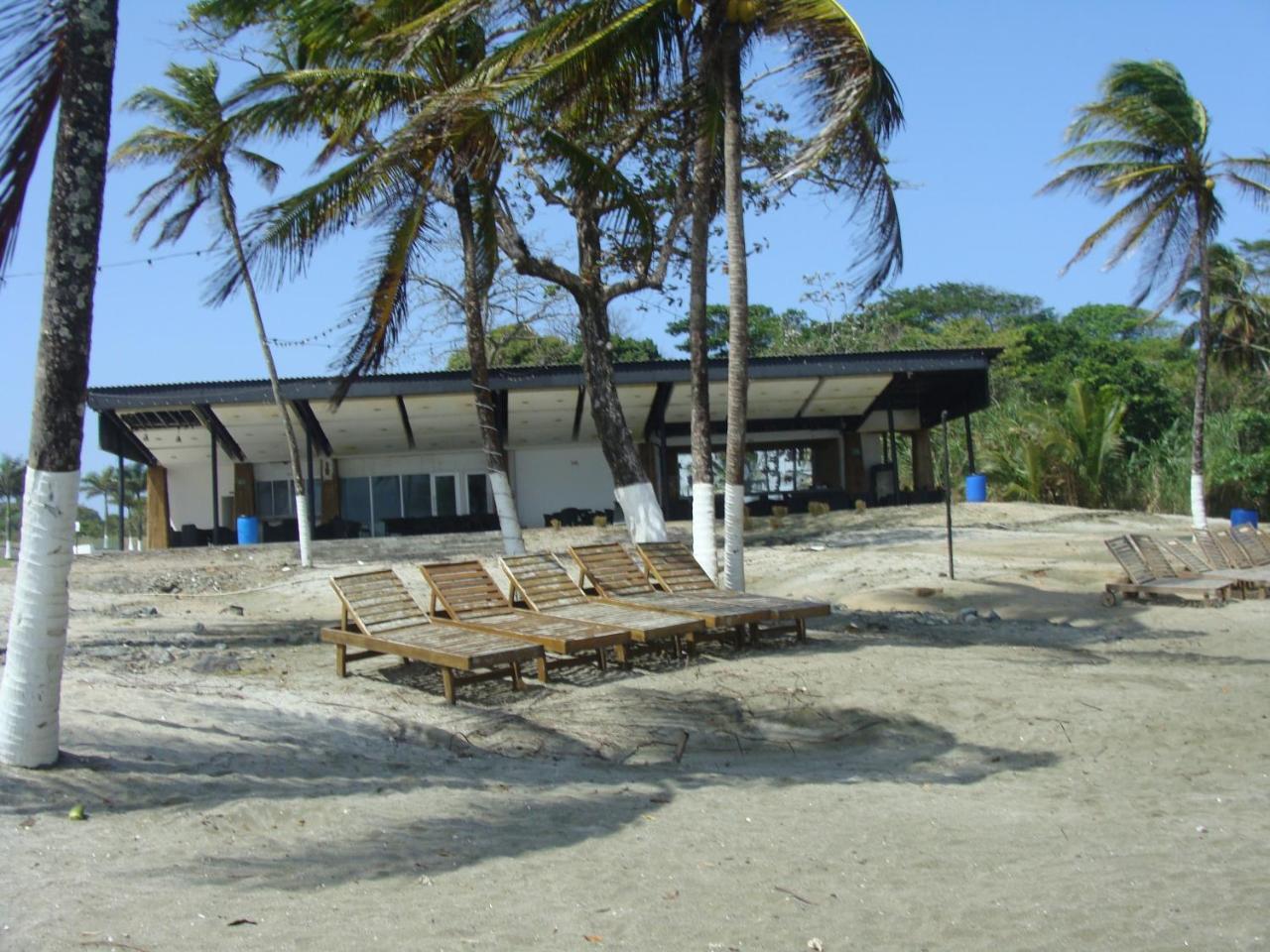 Apartamento En Balabeach Maria Chiquita In Front Of The Beach 2Hab Colon Zewnętrze zdjęcie